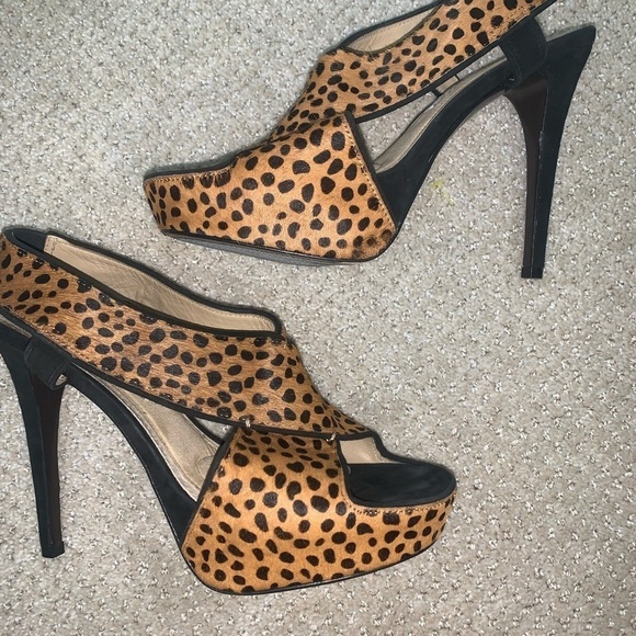 Diane Von Furstenburg Leopard Cheetah Print Calf Hair Heels Size 8.5 - Picture 10 of 10
